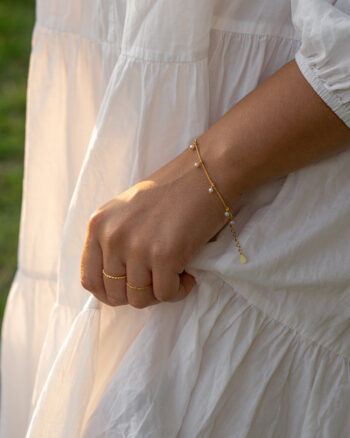 Nala – Guld armbånd med perler