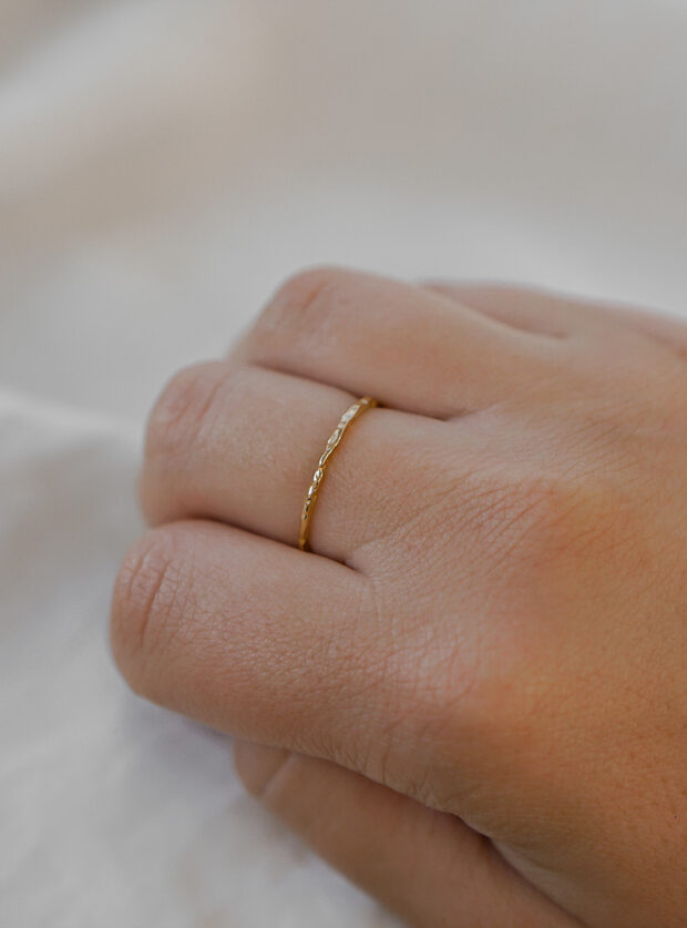 Alma - guld ring