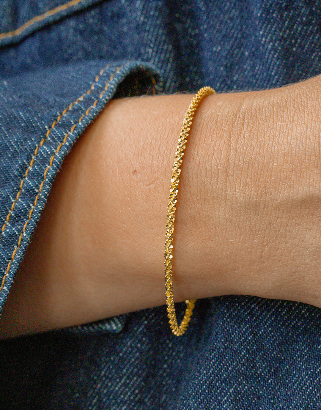 dato Sag billede Fira - guld armbånd - Moderne Guldarmbånd Til Kvinder