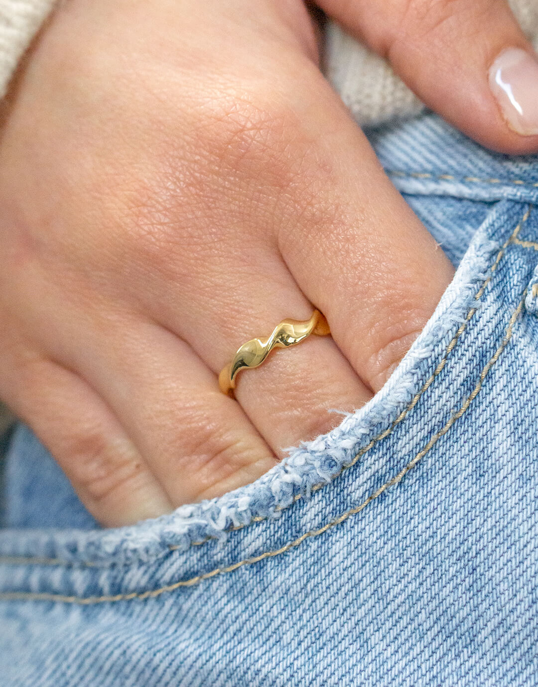Swirl - Guld ring